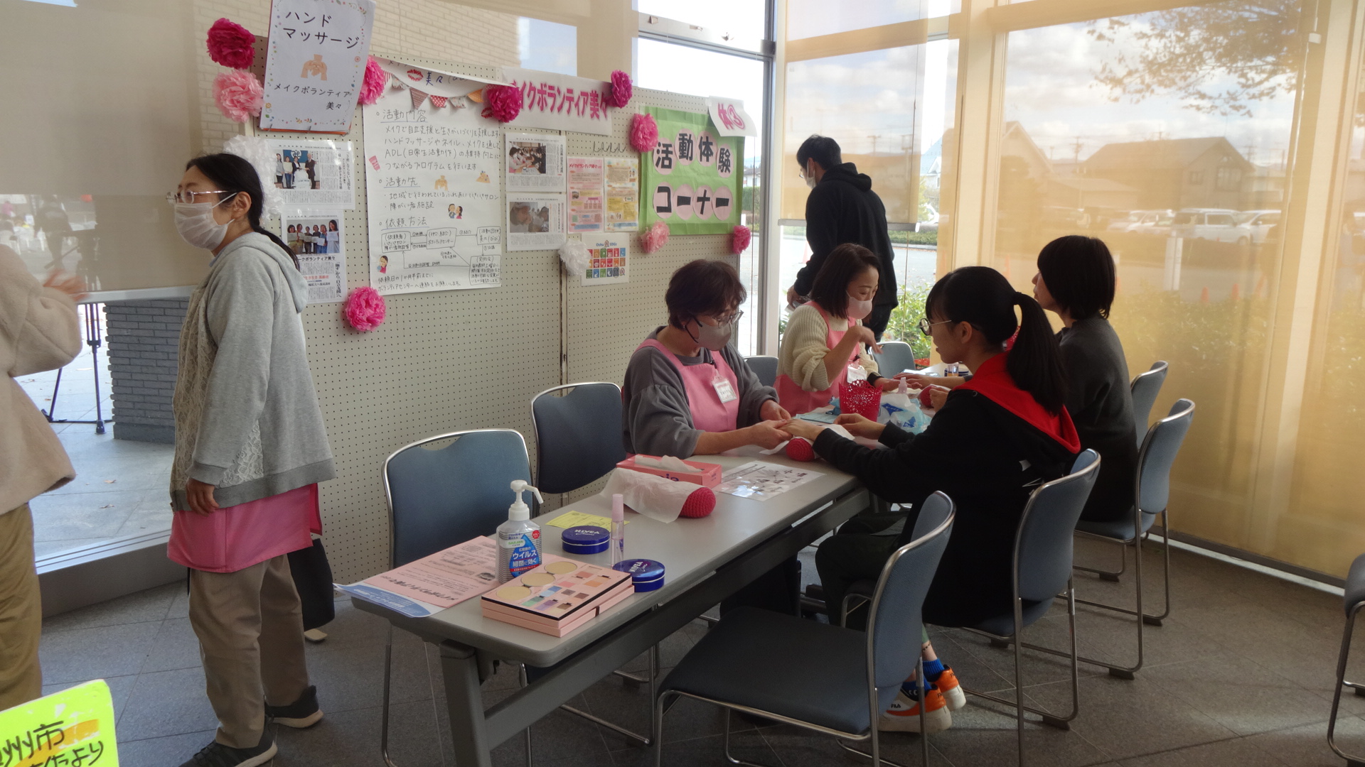 つながるフェスタブース出展の様子