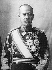 軍服姿で胸に沢山の勲章が付けられた児玉 源太郎氏の白黒写真
