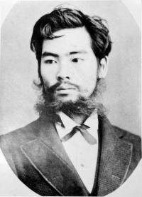 口髭の生えた名古屋時代の後藤新平氏の白黒の顔写真