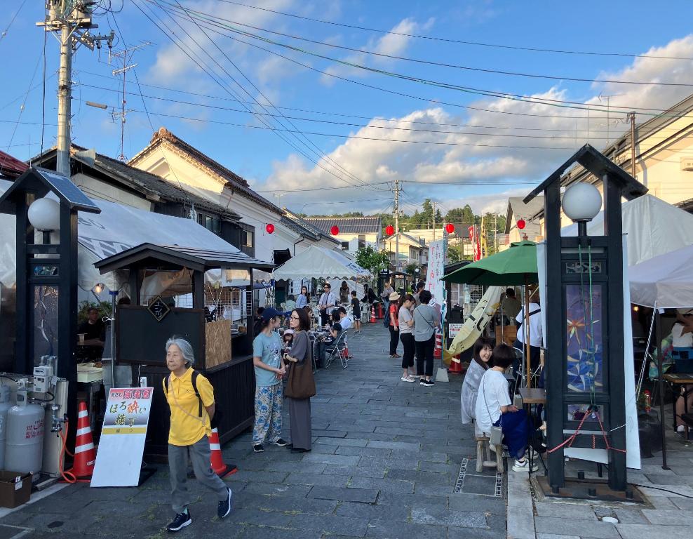 ほろ酔い横丁の様子（昼）