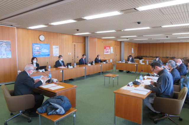 第3回計画策定員会の協議の様子