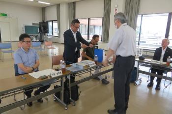 計画策定委員委嘱状交付の様子2