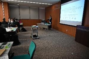 講義をする櫻田先生