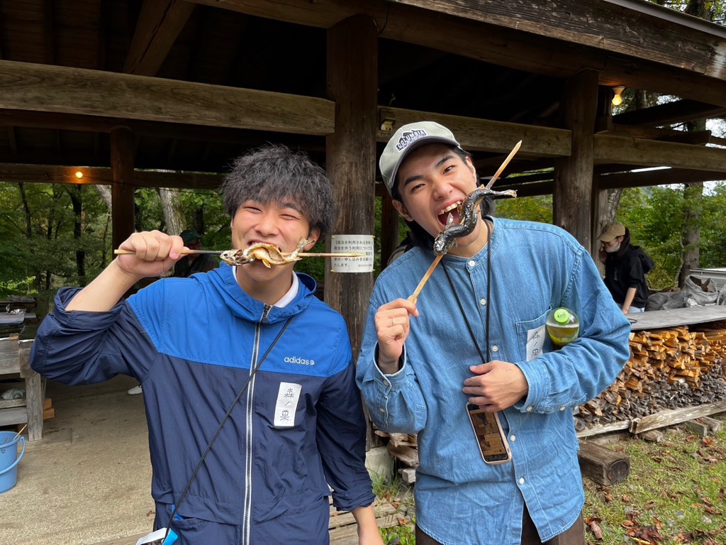 森ノ巣へのボランティアの様子