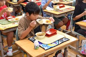 学校給食