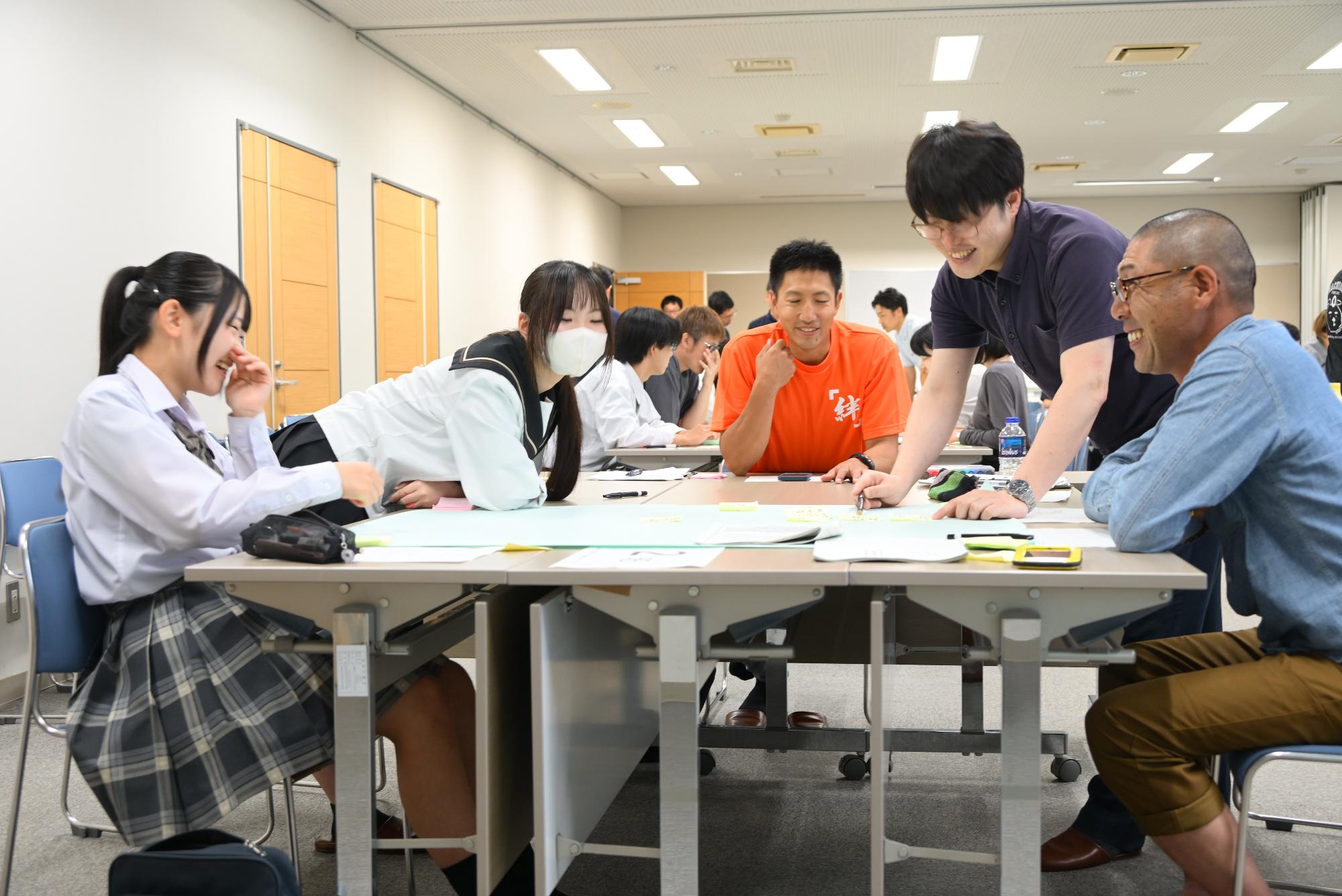 市民ワークショップの様子1