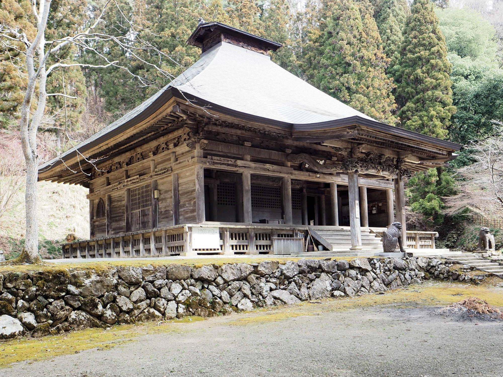 黒石寺薬師堂 外観